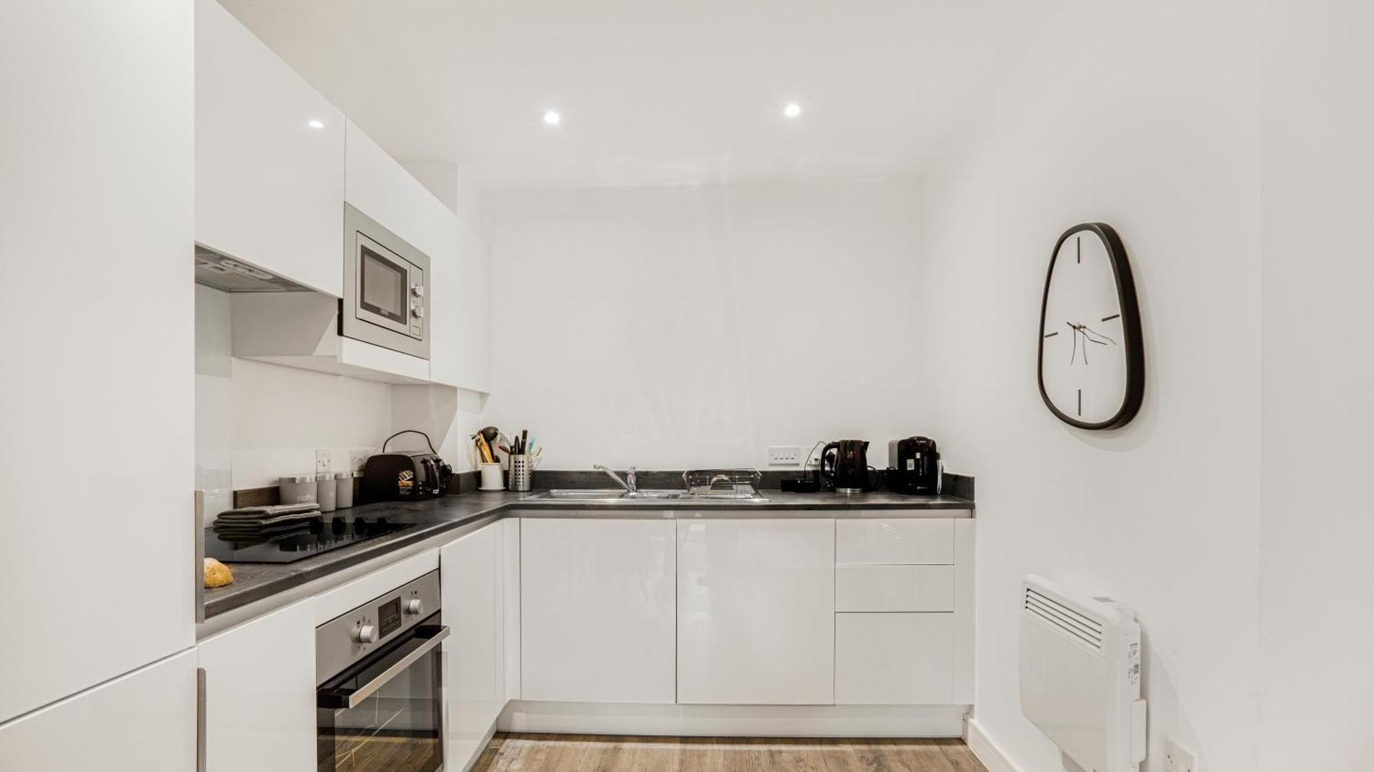 Apartamento Oceanic Bliss: 2 Bed 2 Bath + Free Park + Netflix Birmingam Exterior foto